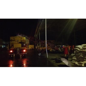 斗严寒，抗冰雪，常吉养护不松懈