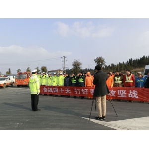 常吉高速公路养护项目部全力保障2016年春运畅通