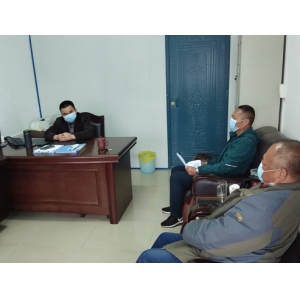 抗击疫情担使命、复工复产保安全